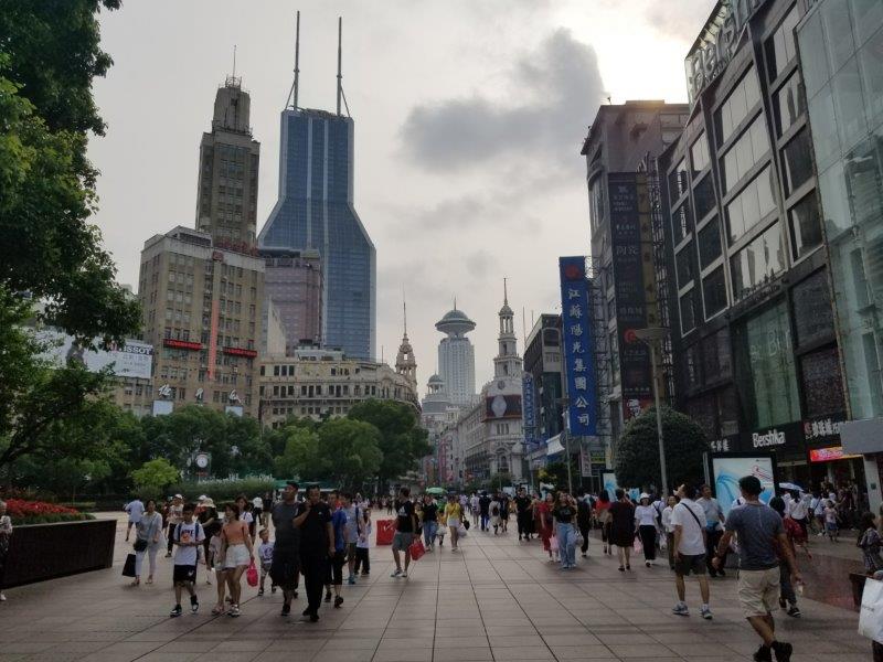 上海の繁華街「南京東路」